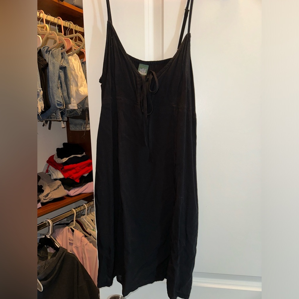Black Sleeveless Dress